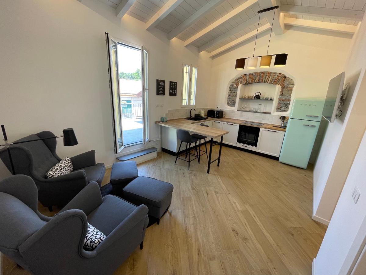 Sun Luxury Apartment In Centro Storico Chiavari Extérieur photo